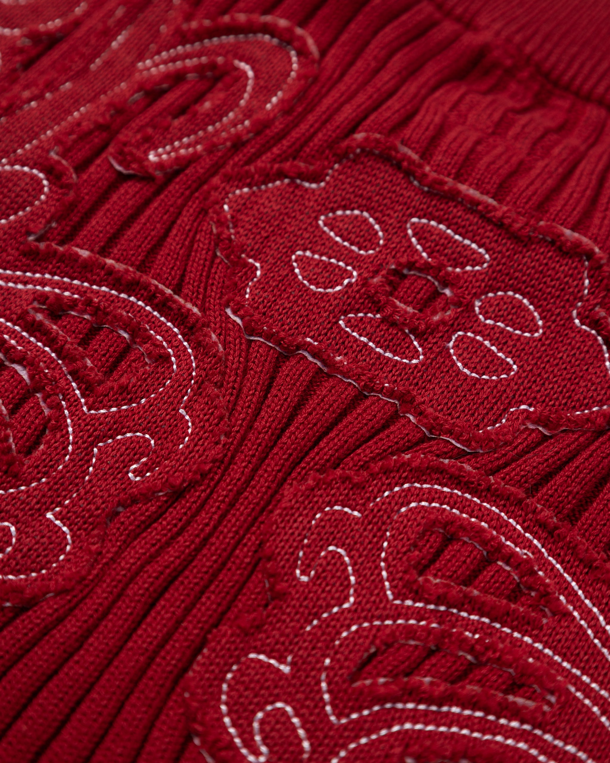 RED OPENING KNIT