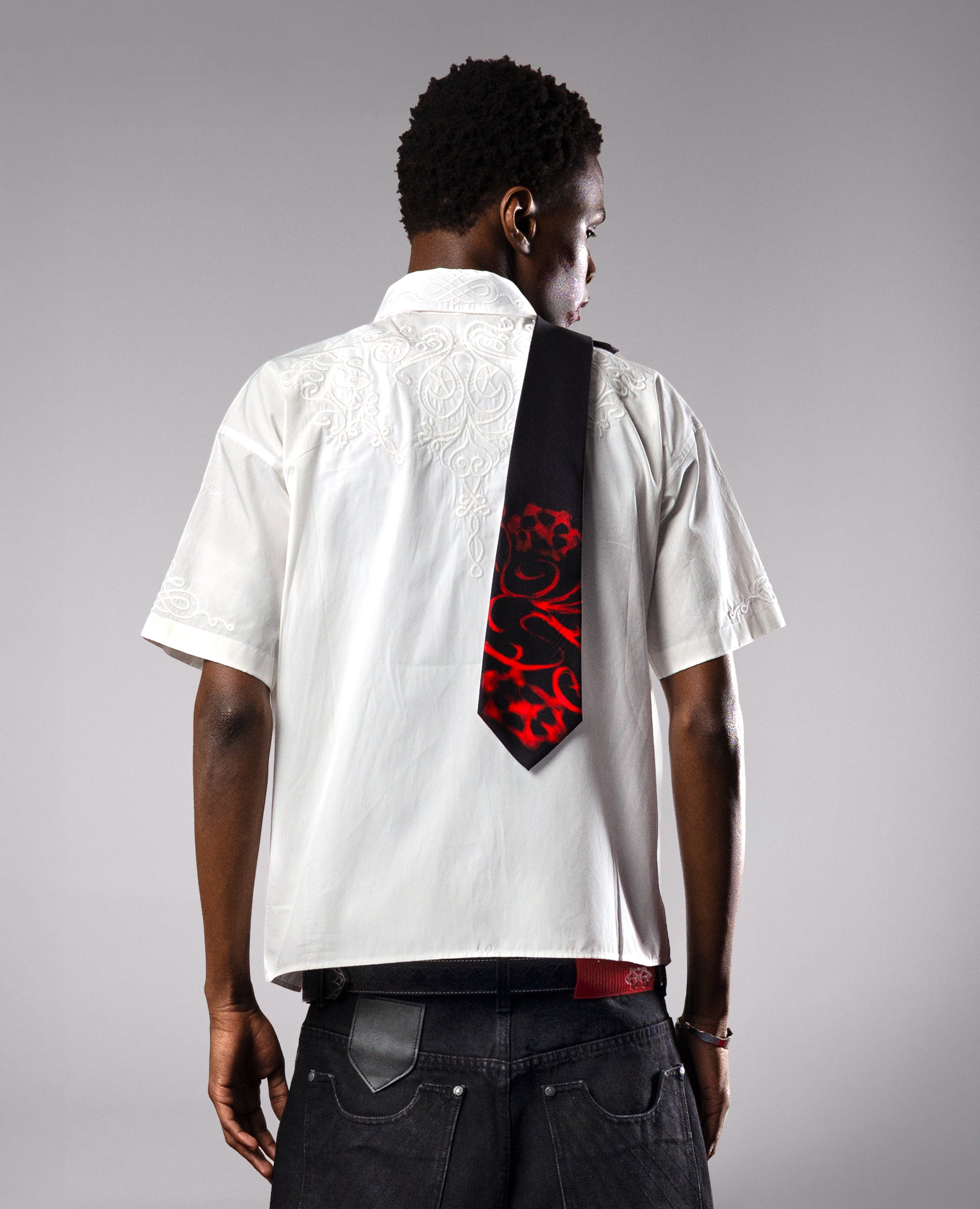 DAVRIL TIE