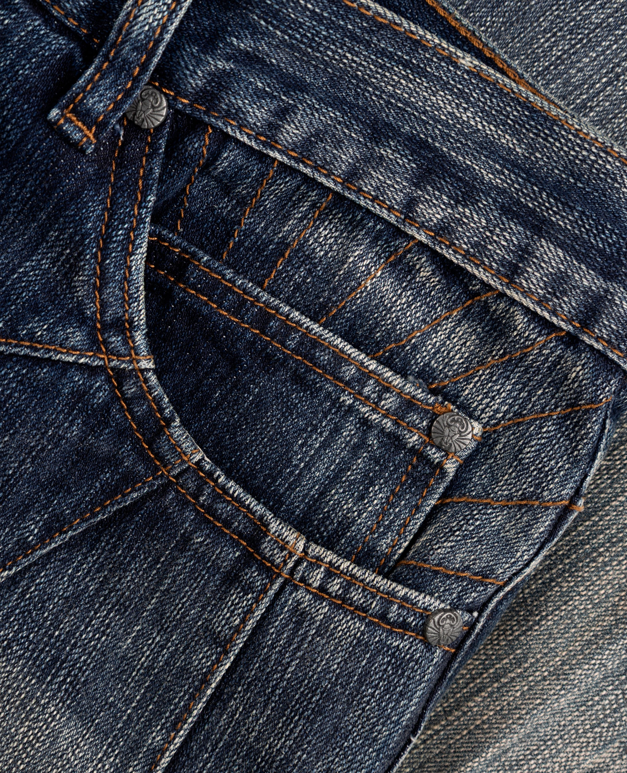 BLUE BEAM ULTRA-LOOSE FIT DENIM