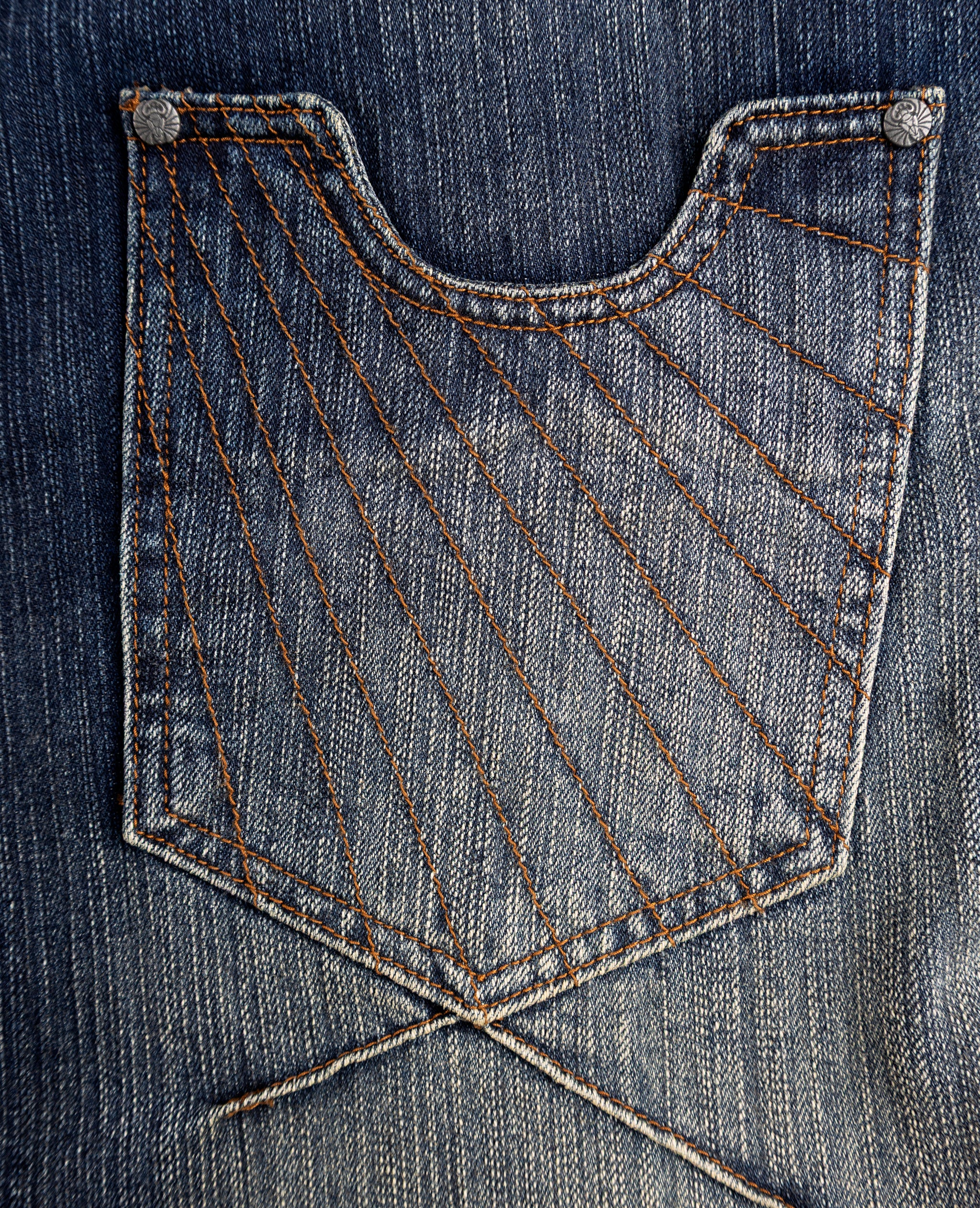 BLUE BEAM ULTRA-LOOSE FIT DENIM
