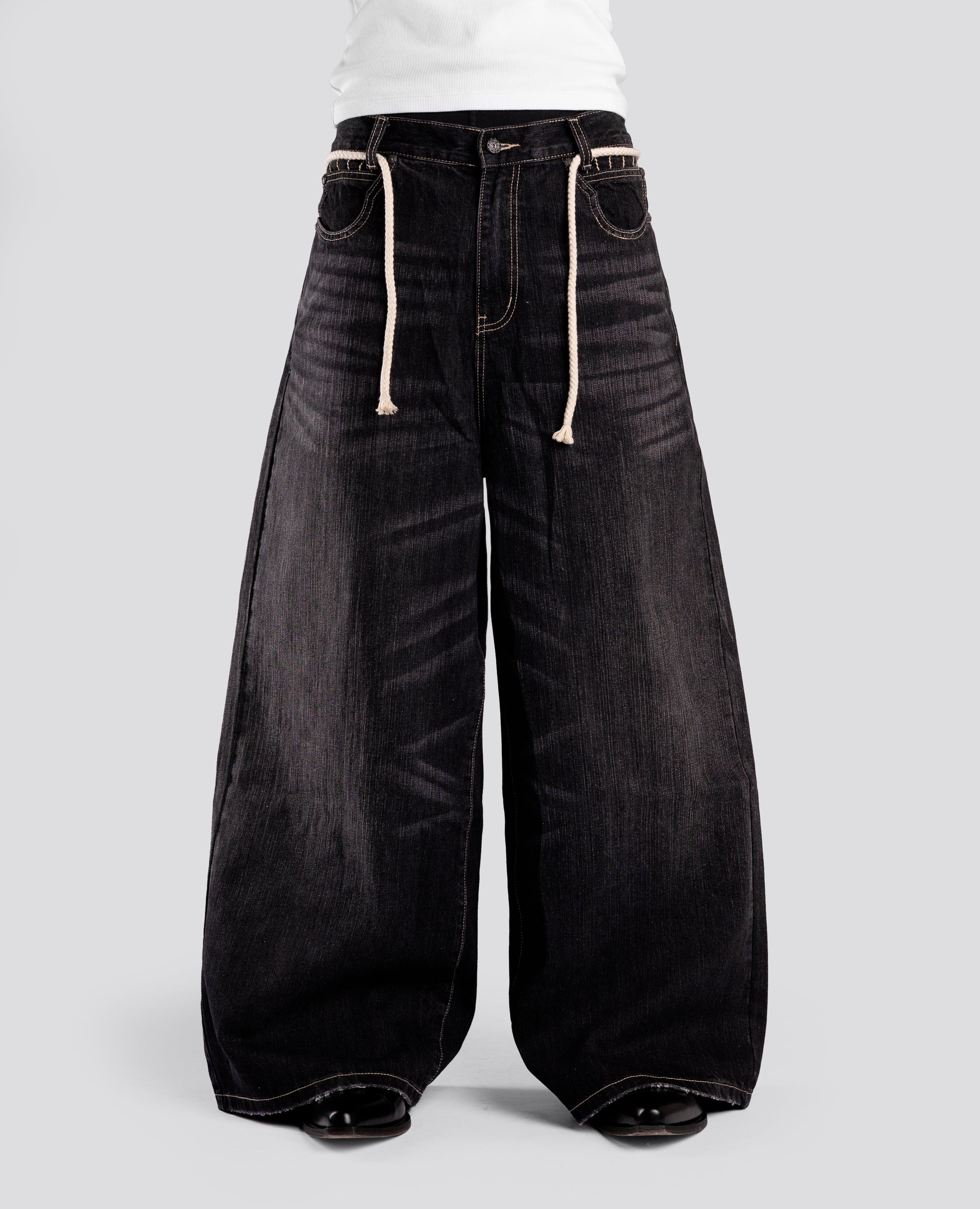 ROGUE ULTRA LOOSE-FIT EVERYDAY DENIM