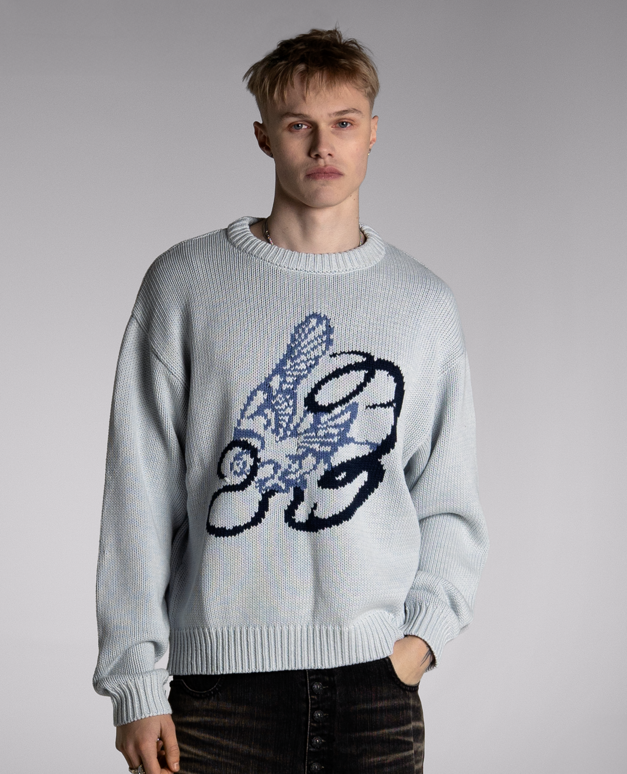 GREY BATTLE KNIT