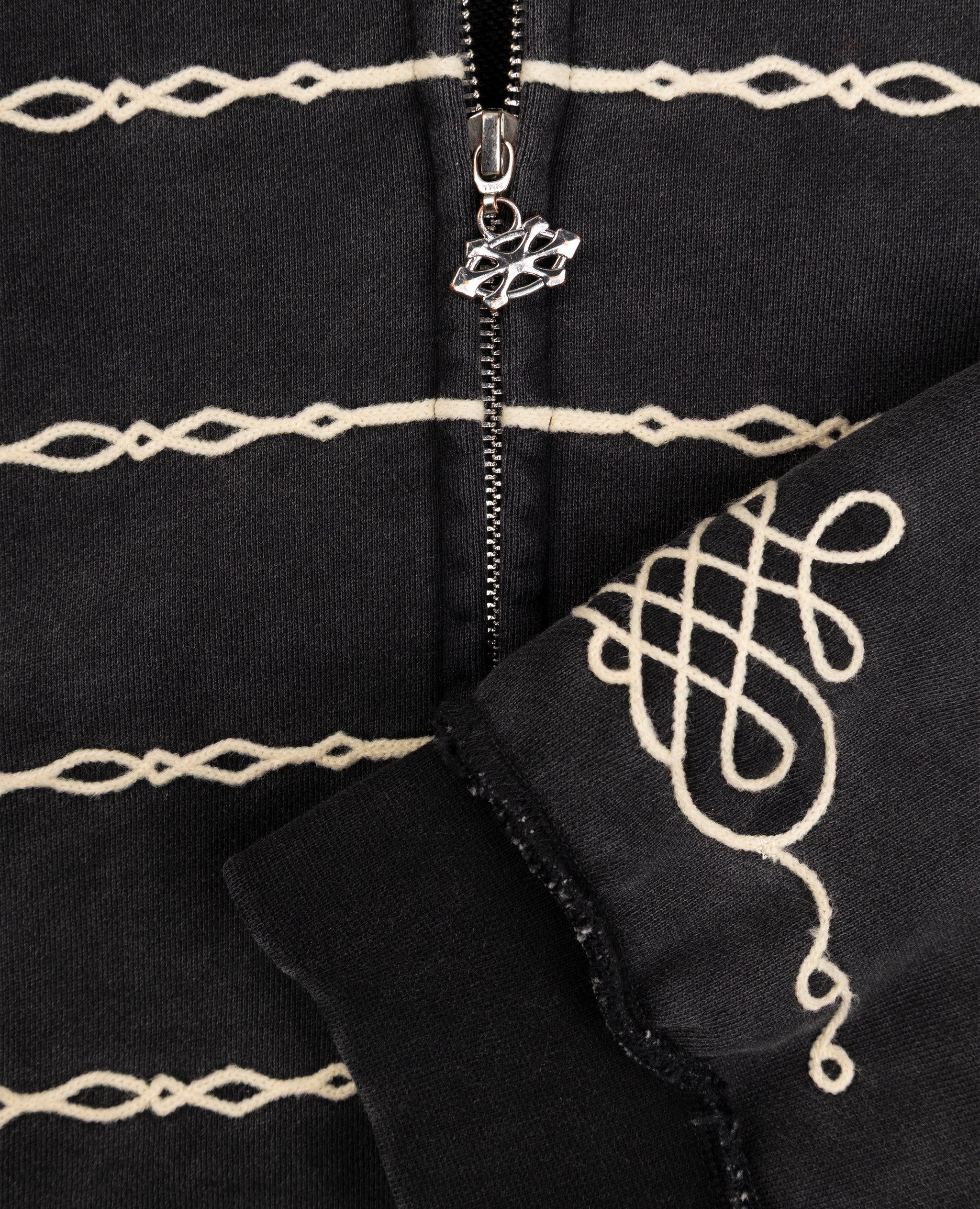BLACK EMPIRE ZIP