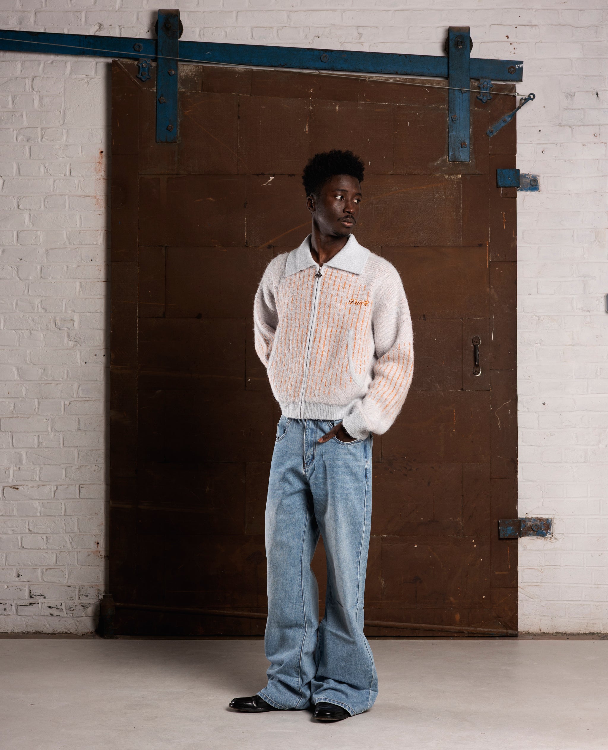 WHITE BRUTAL LIGHT JACKET