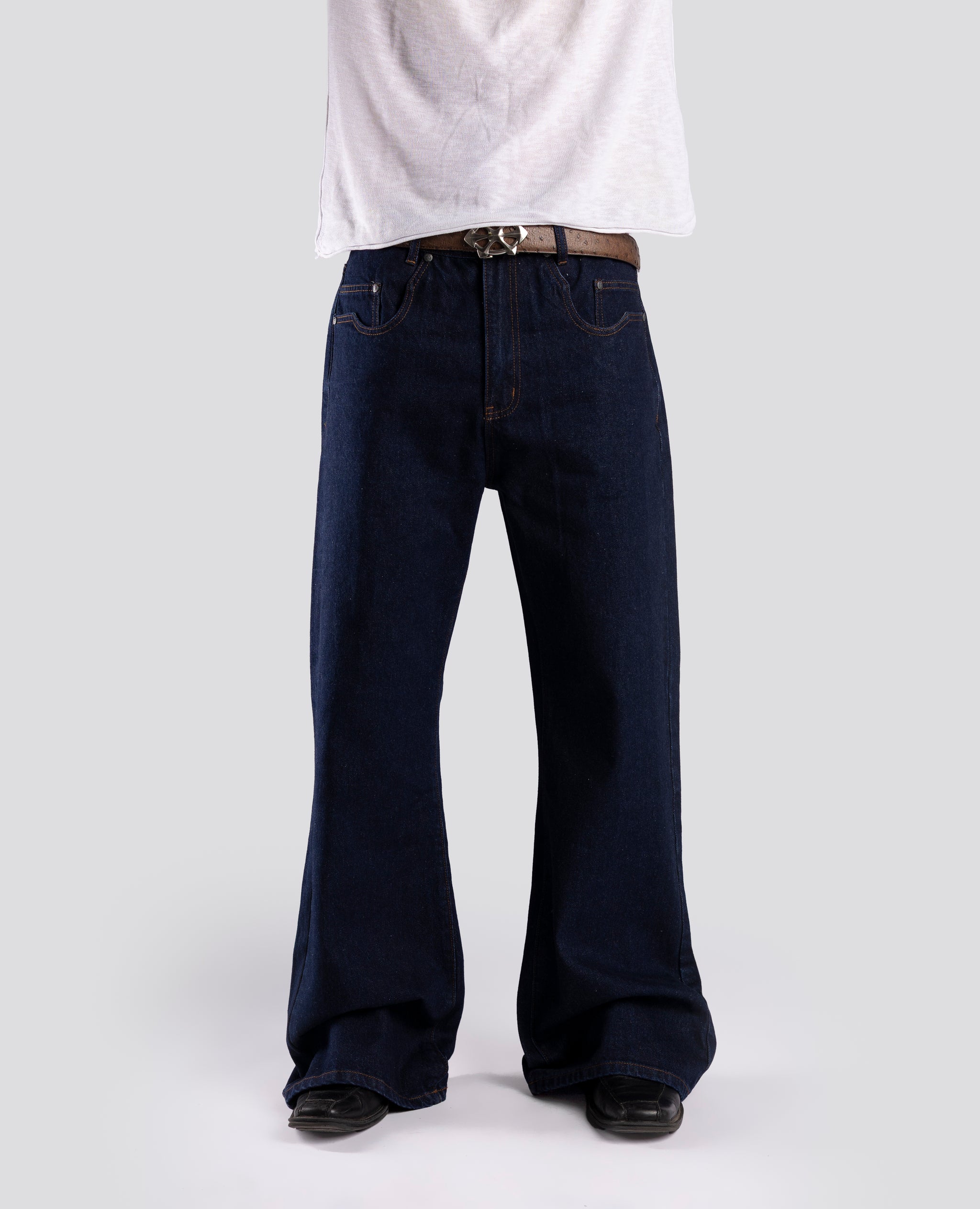 BOOTCUT EVERYDAY DENIM