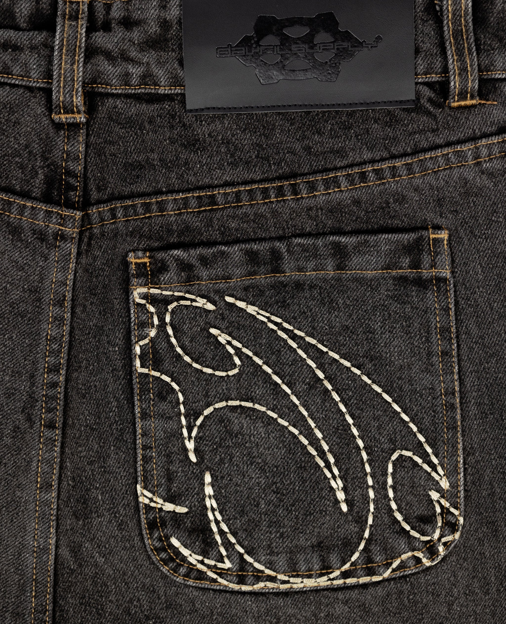 BOOTCUT DENIM