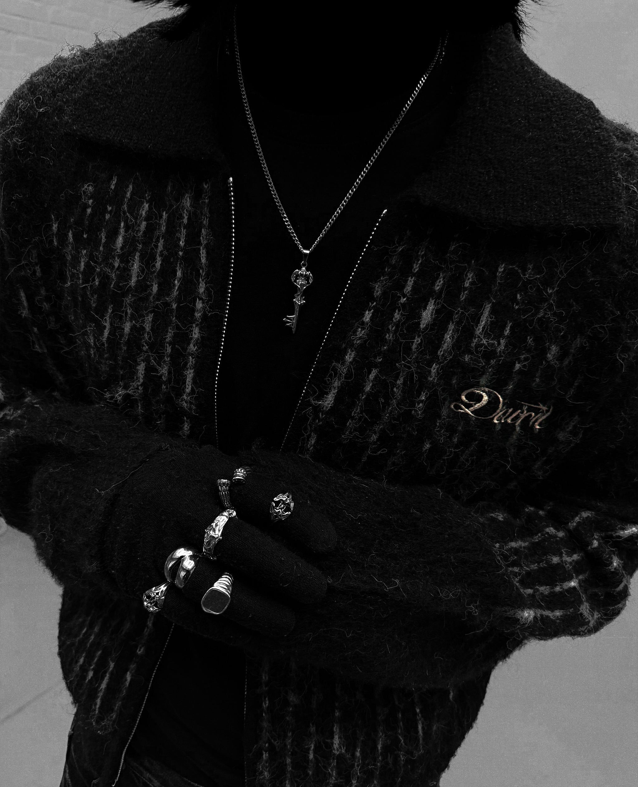ROYAL KEY NECKLACE